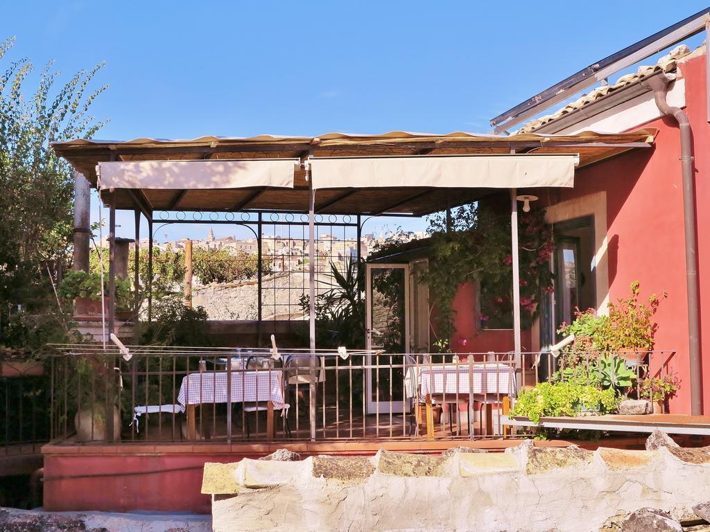 B&B L'Orto Sul Tetto Ragusa Exterior foto