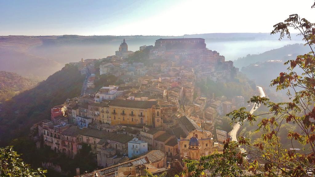 B&B L'Orto Sul Tetto Ragusa Exterior foto